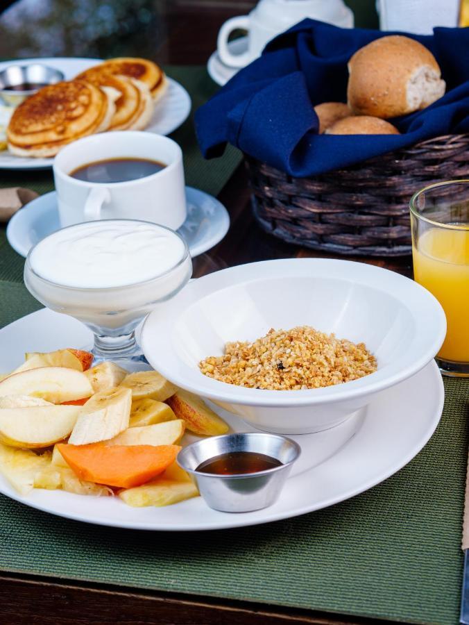 Hotel Cacique Real أنتيغوا غواتيمالا المظهر الخارجي الصورة