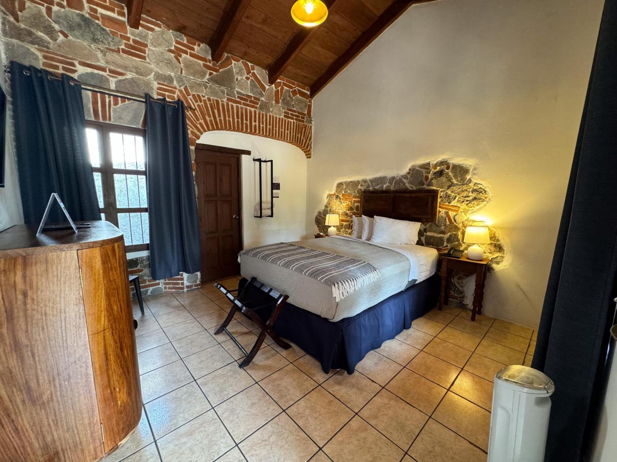 Hotel Cacique Real أنتيغوا غواتيمالا المظهر الخارجي الصورة